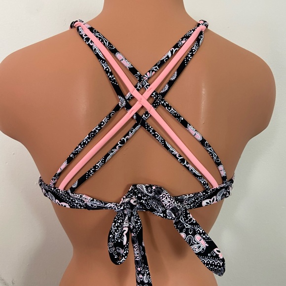 Target Bikini Top - Picture 2 of 3